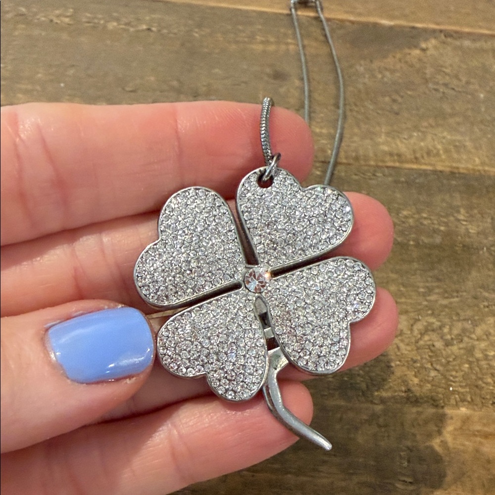 Rhinestone Silver Four-Leaf Clover Pendant Necklace